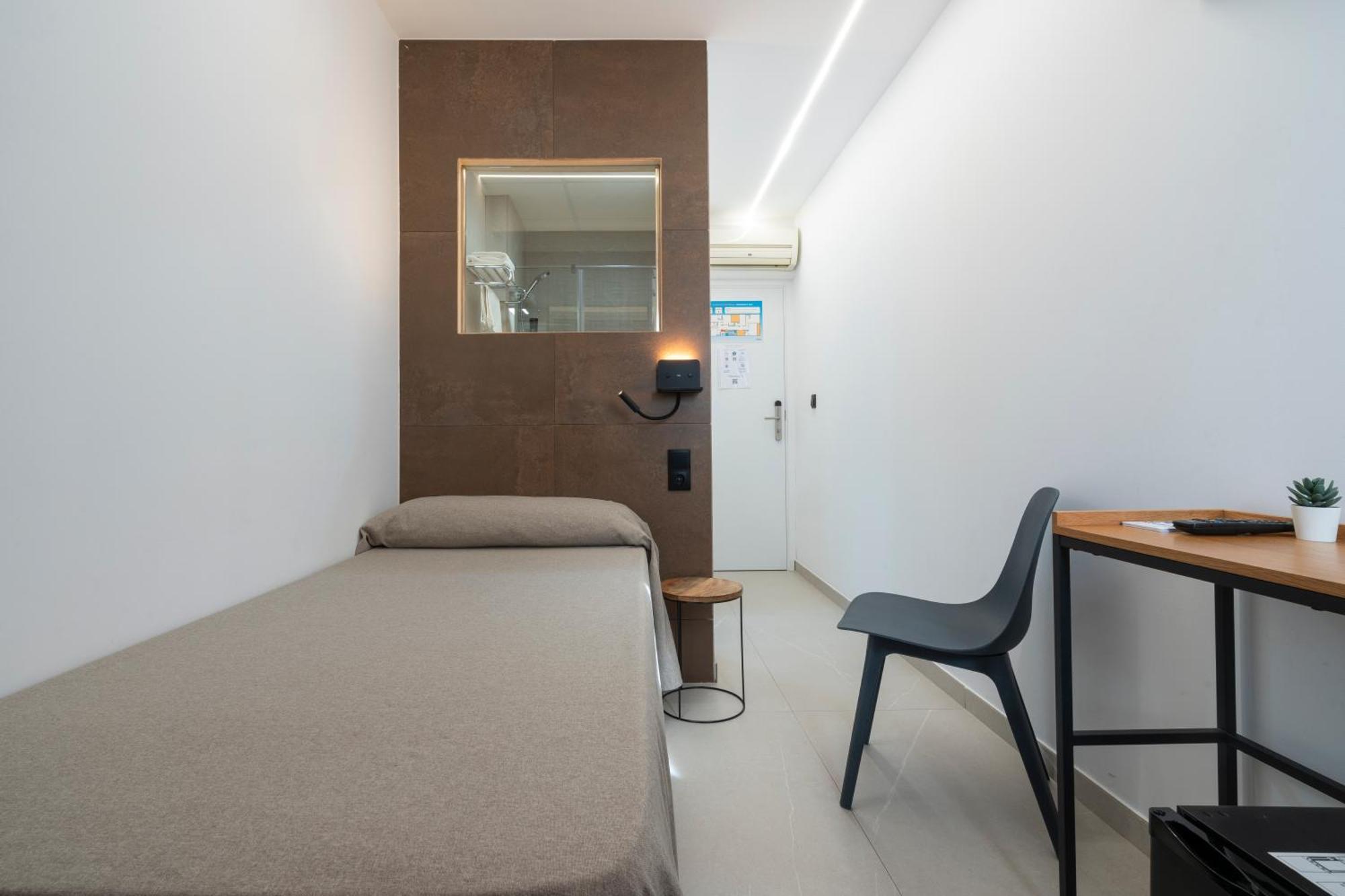Hostal Pensimar El Altet Dış mekan fotoğraf
