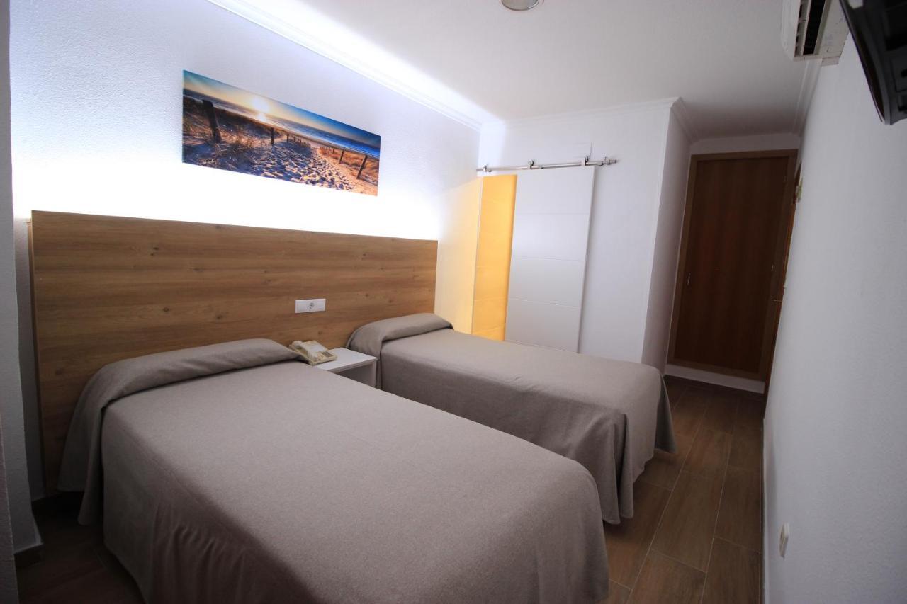 Hostal Pensimar Otel El Altet Dış mekan fotoğraf