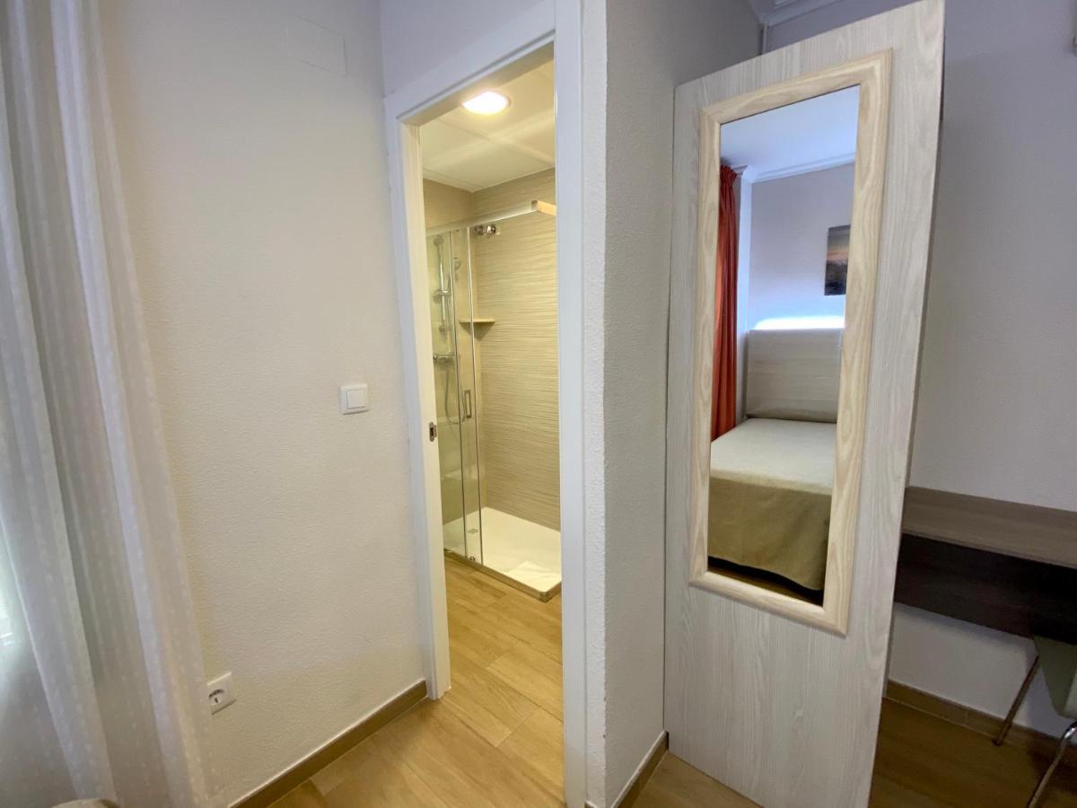 Hostal Pensimar El Altet Dış mekan fotoğraf
