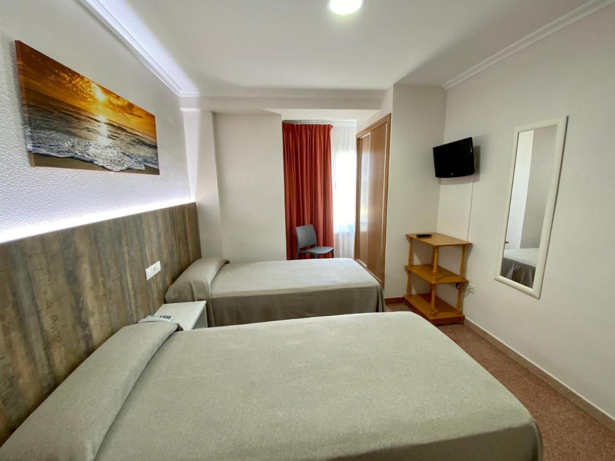 Hostal Pensimar Otel El Altet Dış mekan fotoğraf