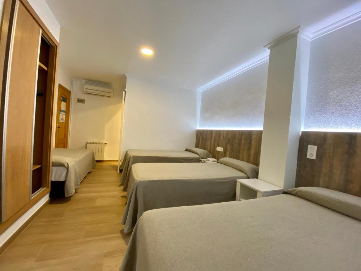 Hostal Pensimar Otel El Altet Dış mekan fotoğraf